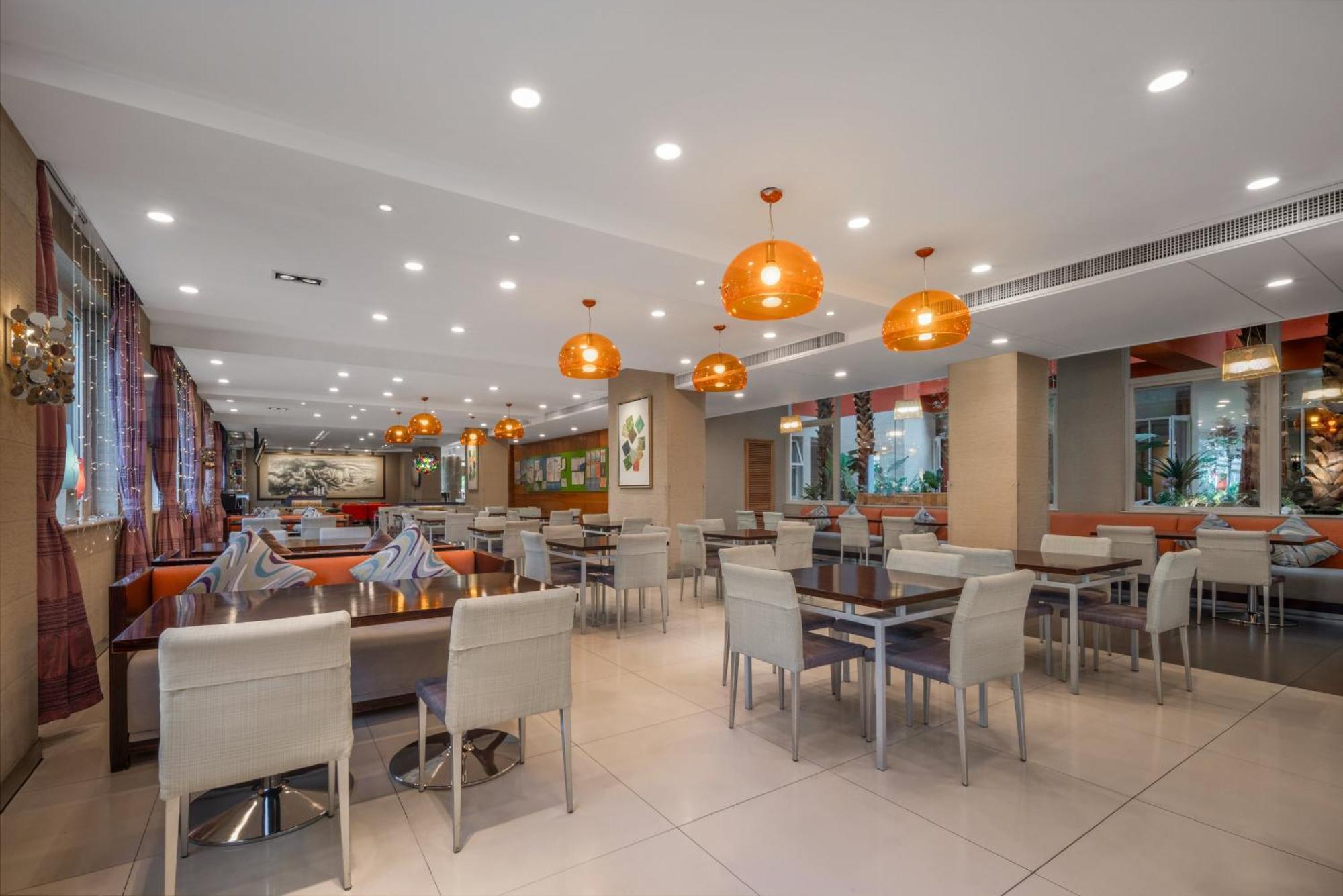 Holiday Inn Express Shangdi Beijing By Ihg L Next To Yuanmingyuan Park & Subway & Qinghe Railway Station & Beijing Sport University L Taxi 15 Minutes To Summer Palace & Peking University & Tsinghua University L 20 Minutes To Badaling Great Wall By Ra Exterior foto