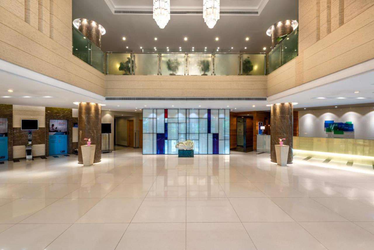 Holiday Inn Express Shangdi Beijing By Ihg L Next To Yuanmingyuan Park & Subway & Qinghe Railway Station & Beijing Sport University L Taxi 15 Minutes To Summer Palace & Peking University & Tsinghua University L 20 Minutes To Badaling Great Wall By Ra Exterior foto